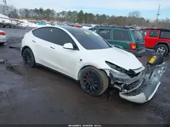 5YJYGDEF4MF258192 2021 TESLA MODEL Y