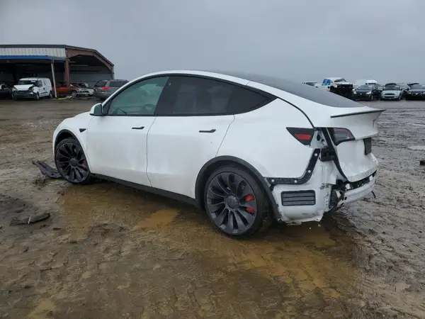 5YJYGDEF4MF267474 2021 TESLA MODEL Y - Image 2