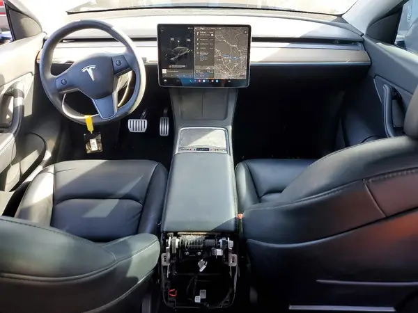5YJYGDEF4MF272240 2021 TESLA MODEL Y - Image 8