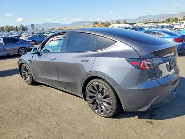 5YJYGDEF4MF277986 2021 TESLA MODEL Y - Image 2