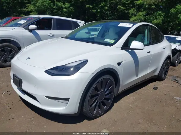 5YJYGDEF4MF303972 2021 TESLA MODEL Y - Image 2