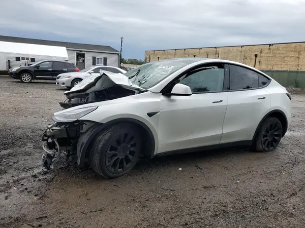 5YJYGDEF5LF000746 2020 TESLA MODEL Y - Image 1
