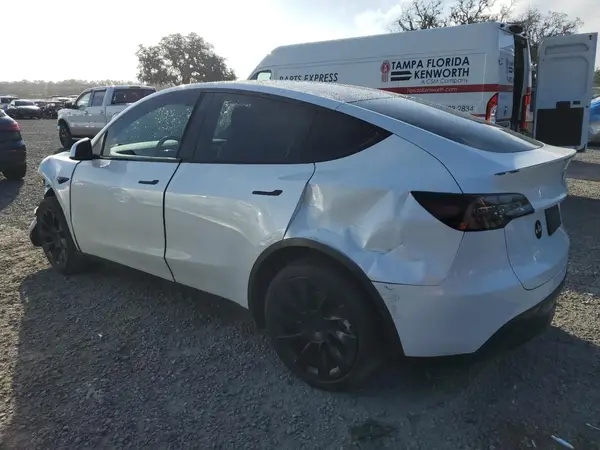 5YJYGDEF5LF002903 2020 TESLA MODEL Y - Image 2