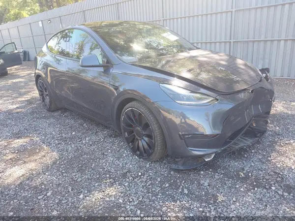 5YJYGDEF5MF121536 2021 TESLA MODEL Y - Image 1