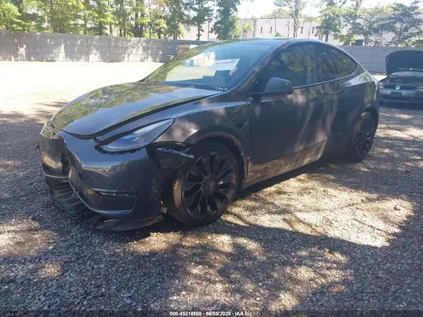5YJYGDEF5MF121536 2021 TESLA MODEL Y - Image 2