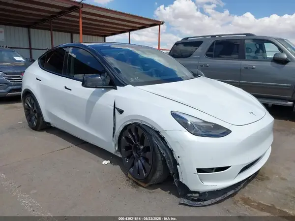 5YJYGDEF5MF124498 2021 TESLA MODEL Y - Image 1