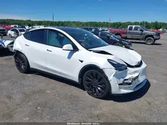 5YJYGDEF5MF178576 2021 TESLA MODEL Y