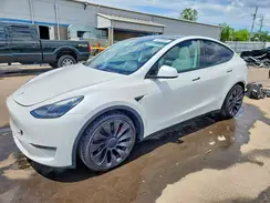 5YJYGDEF5MF196978 2021 TESLA MODEL Y