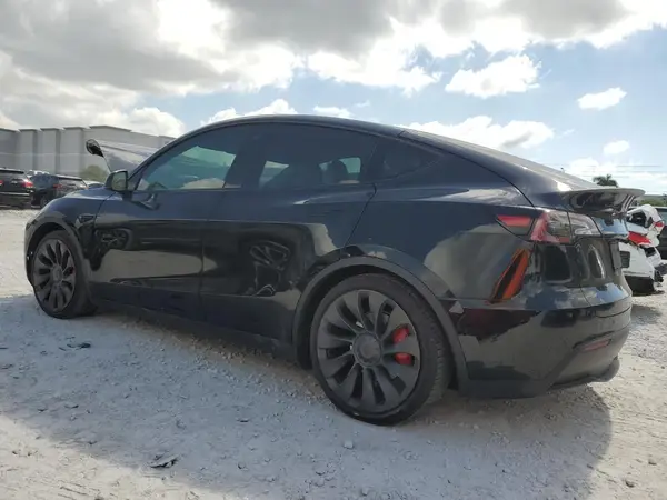 5YJYGDEF5MF201953 2021 TESLA MODEL Y - Image 2