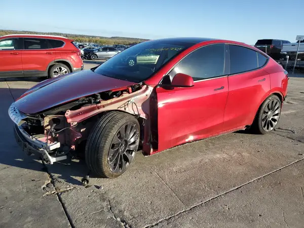 5YJYGDEF5MF215562 2021 TESLA MODEL Y - Image 1