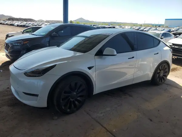 5YJYGDEF5MF215870 2021 TESLA MODEL Y - Image 1
