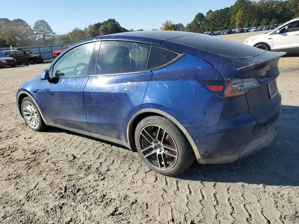 5YJYGDEF5MF239876 2021 TESLA MODEL Y - Image 2