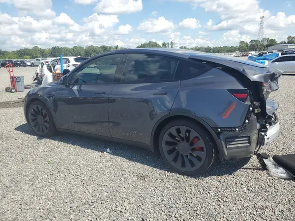5YJYGDEF5MF251686 2021 TESLA MODEL Y - Image 2