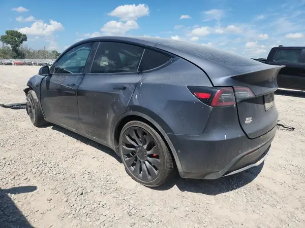5YJYGDEF5MF270416 2021 TESLA MODEL Y - Image 2
