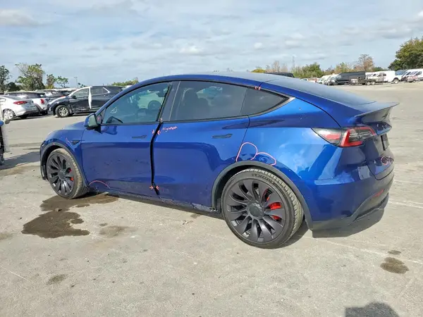 5YJYGDEF5MF297941 2021 TESLA MODEL Y - Image 2
