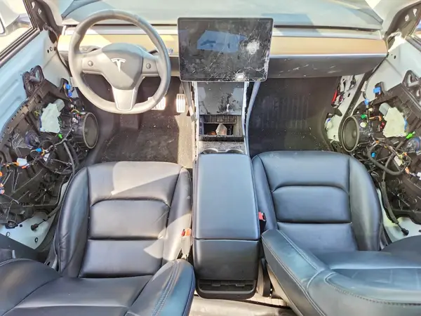 5YJYGDEF6LF009942 2020 TESLA MODEL Y - Image 8