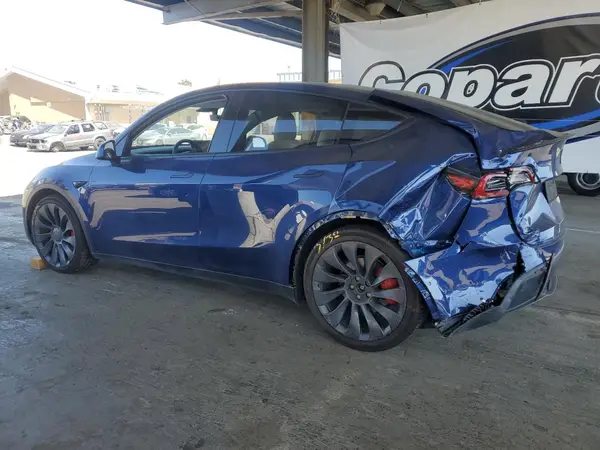 5YJYGDEF6LF025882 2020 TESLA MODEL Y - Image 2