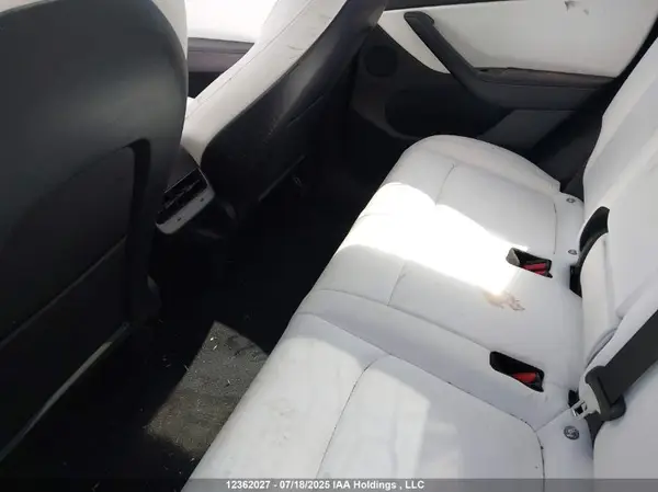 5YJYGDEF6MF137549 2021 TESLA MODEL Y - Image 8