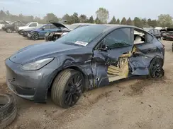 5YJYGDEF6MF137616 2021 TESLA MODEL Y