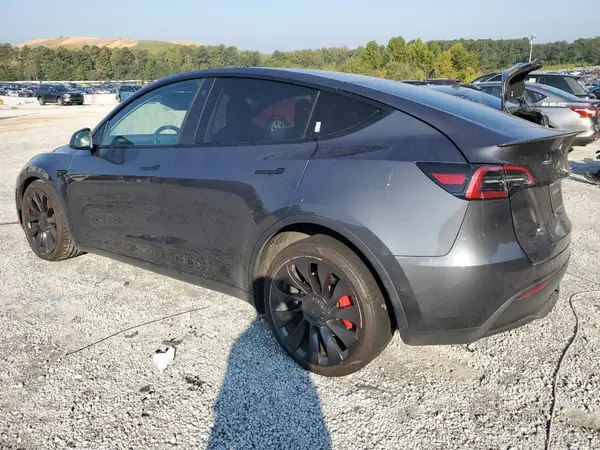 5YJYGDEF6MF249588 2021 TESLA MODEL Y - Image 2