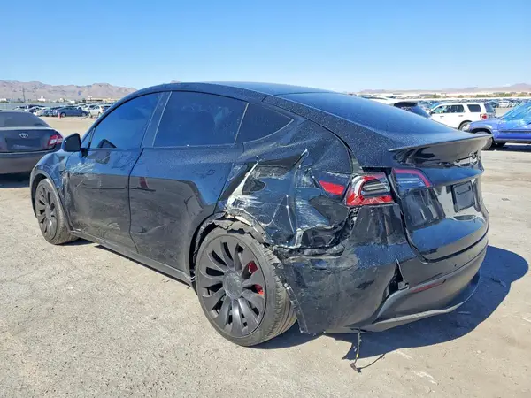 5YJYGDEF6MF251339 2021 TESLA MODEL Y - Image 2