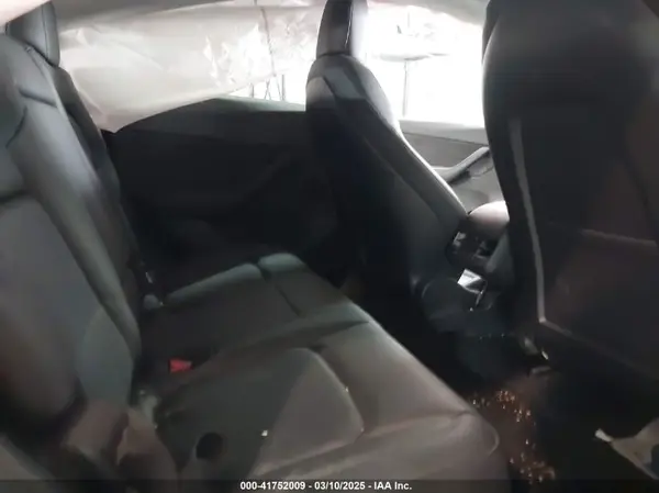 5YJYGDEF6MF252183 2021 TESLA MODEL Y - Image 8