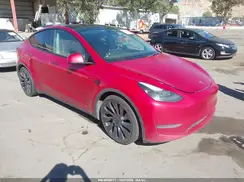 5YJYGDEF6MF257755 2021 TESLA MODEL Y