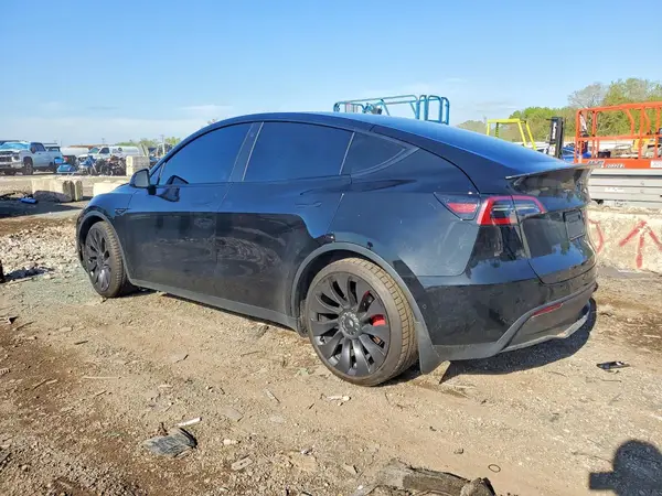 5YJYGDEF6MF270148 2021 TESLA MODEL Y - Image 2