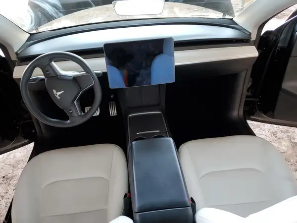 5YJYGDEF6MF303617 2021 TESLA MODEL Y - Image 8