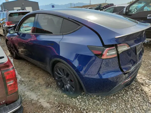 5YJYGDEF7LF014051 2020 TESLA MODEL Y - Image 2
