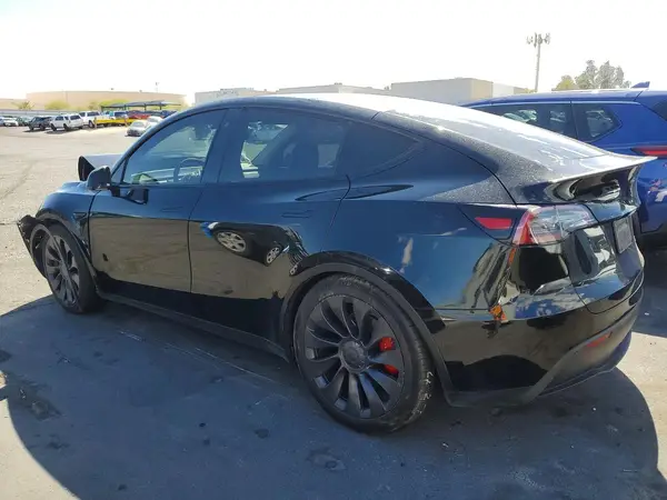5YJYGDEF7LF014096 2020 TESLA MODEL Y - Image 2