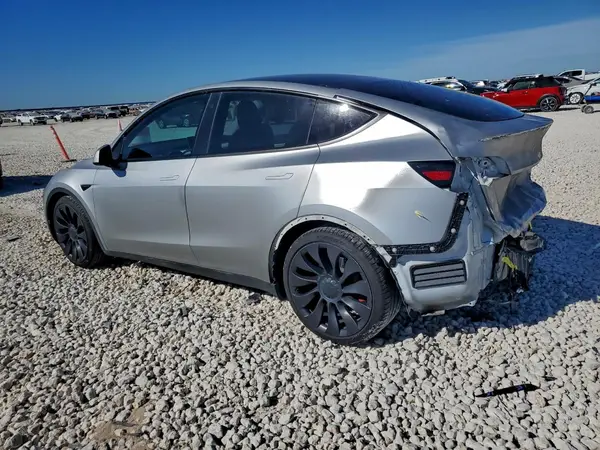 5YJYGDEF7LF034462 2020 TESLA MODEL Y - Image 2