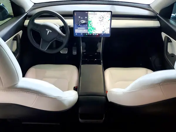 5YJYGDEF7LF034915 2020 TESLA MODEL Y - Image 8