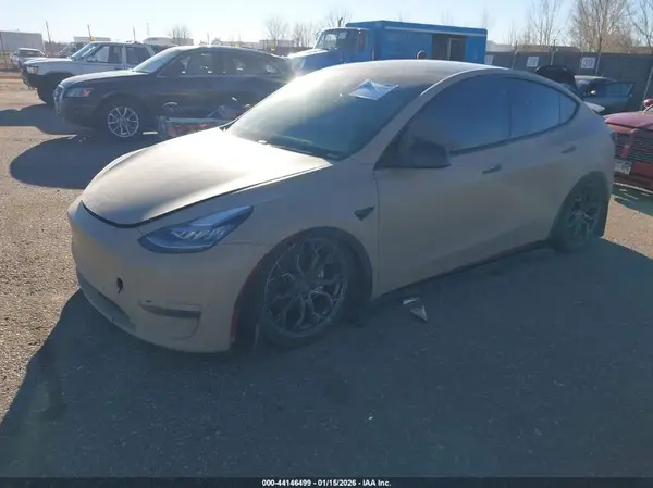 5YJYGDEF7MF073179 2021 TESLA MODEL Y - Image 2