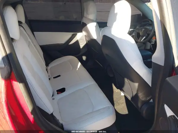 5YJYGDEF7MF073179 2021 TESLA MODEL Y - Image 8