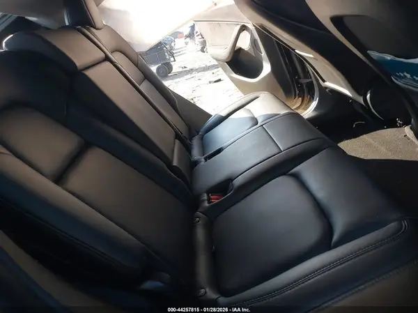 5YJYGDEF7MF081914 2021 TESLA MODEL Y - Image 8
