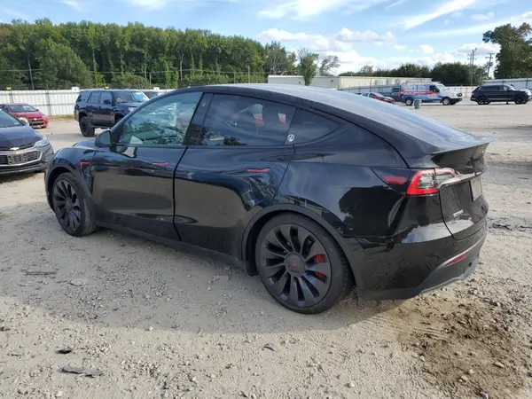 5YJYGDEF7MF134112 2021 TESLA MODEL Y - Image 2
