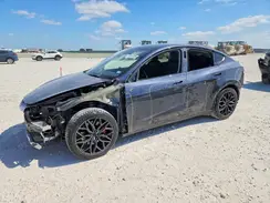 5YJYGDEF7MF211786 2021 TESLA MODEL Y