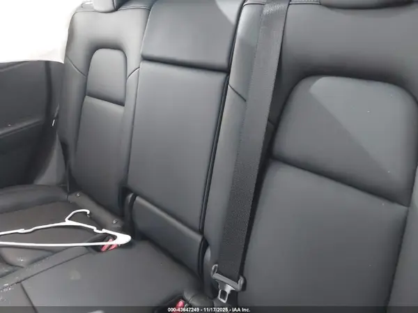 5YJYGDEF7MF230662 2021 TESLA MODEL Y - Image 8