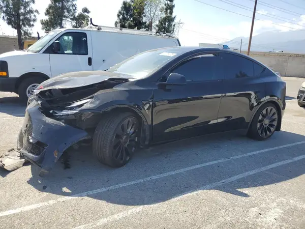 5YJYGDEF7MF244111 2021 TESLA MODEL Y - Image 1