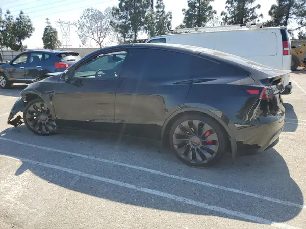 5YJYGDEF7MF244111 2021 TESLA MODEL Y - Image 2