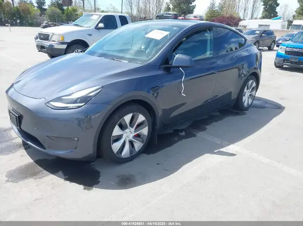 5YJYGDEF7MF273897 2021 TESLA MODEL Y - Image 2