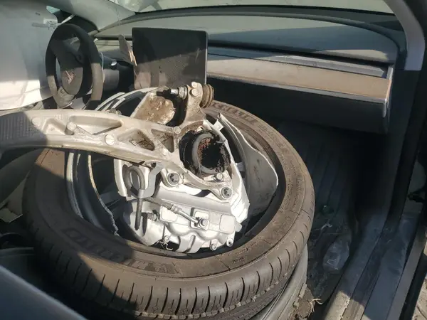 5YJYGDEF8LF005939 2020 TESLA MODEL Y - Image 8