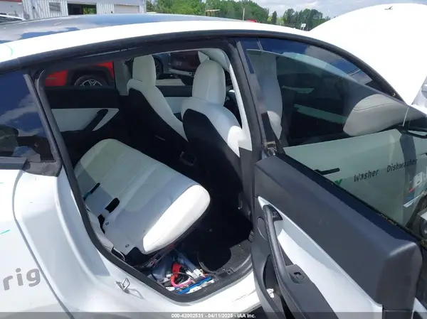 5YJYGDEF8LF025673 2020 TESLA MODEL Y - Image 8