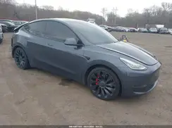 5YJYGDEF8LF046961 2020 TESLA MODEL Y