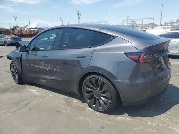 5YJYGDEF8MF194688 2021 TESLA MODEL Y - Image 2