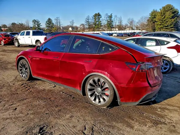 5YJYGDEF8MF194853 2021 TESLA MODEL Y - Image 2