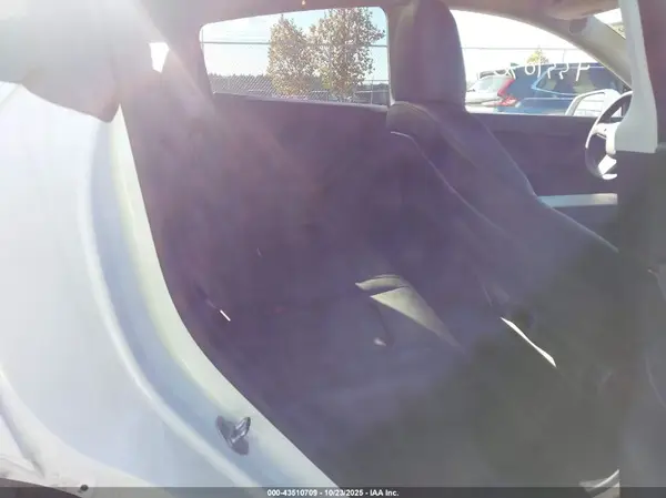5YJYGDEF8MF197221 2021 TESLA MODEL Y - Image 8