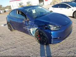 5YJYGDEF8MF245168 2021 TESLA MODEL Y