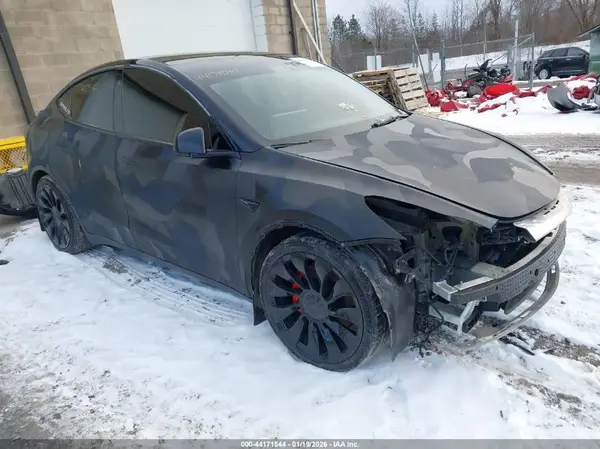 5YJYGDEF8MF264089 2021 TESLA MODEL Y - Image 1